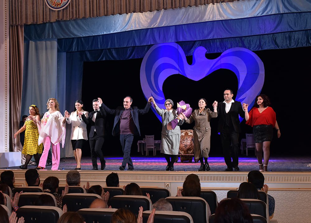 55-летний юбилей Сумгайытского драматического театра и 75-летие родного города (ФОТО)