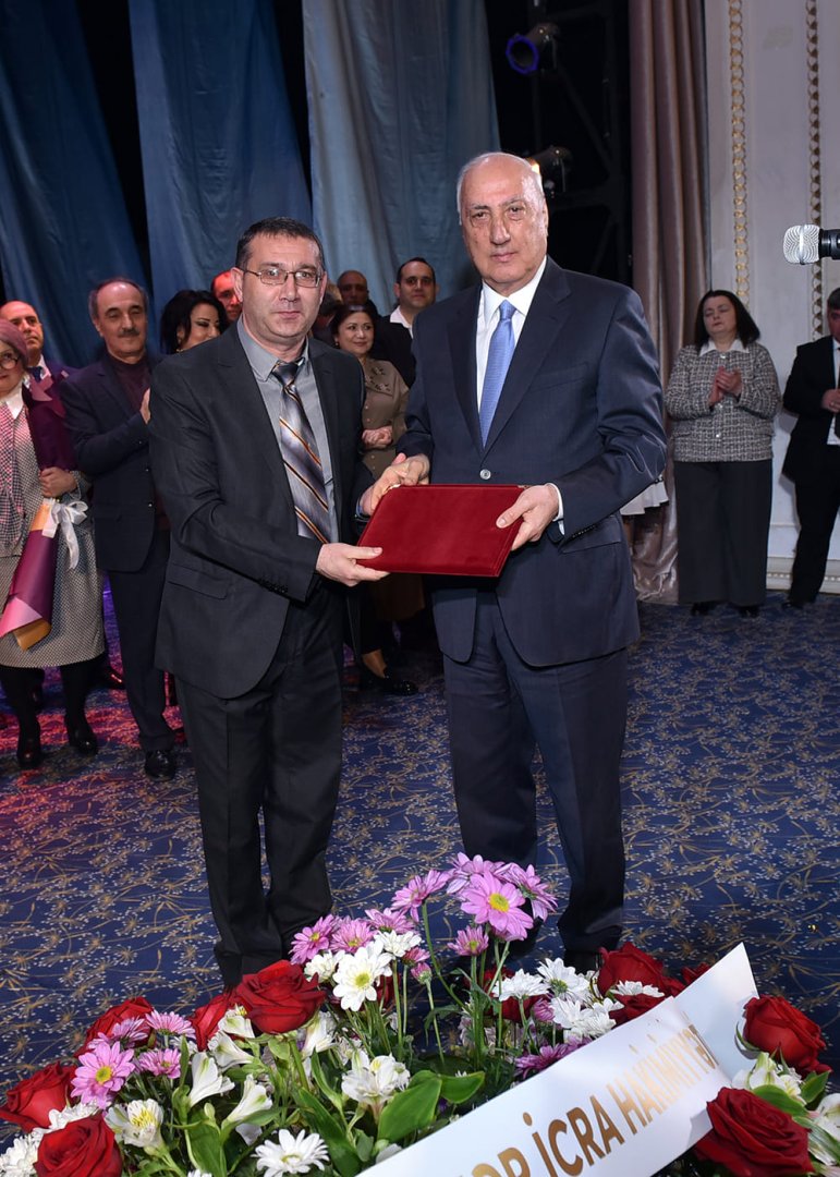 55-летний юбилей Сумгайытского драматического театра и 75-летие родного города (ФОТО)