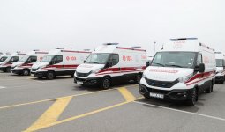 Президент Ильхам Алиев ознакомился с закупленными современными автомобилями скорой медицинской помощи (ВИДЕО/ФОТО)