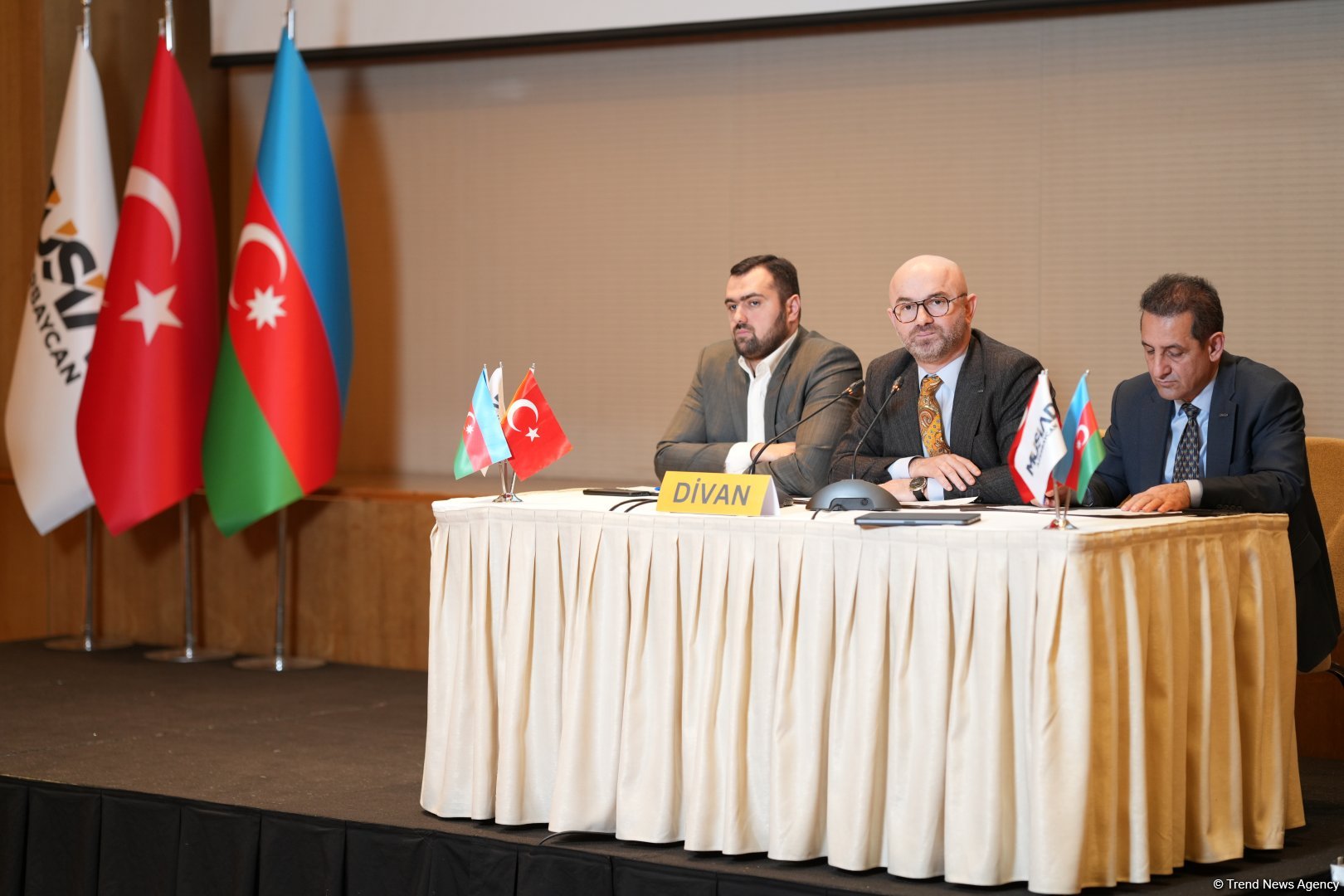 Рашад Джабирли переизбран председателем Правления MÜSİAD Азербайджан (ФОТО)