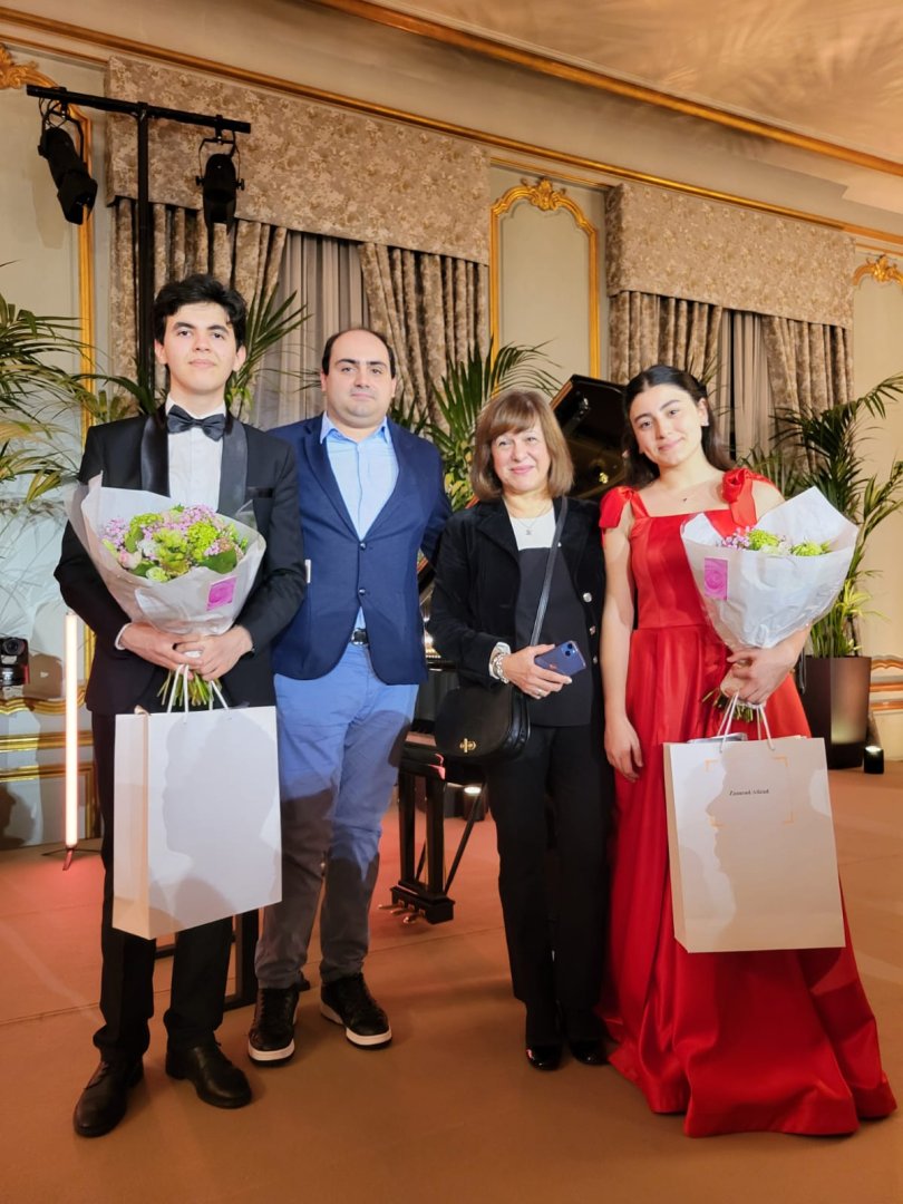 Азербайджанские таланты покоряют парижскую элиту (ВИДЕО, ФОТО)