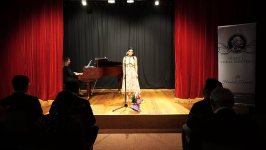 Состоялся первый отчетный концерт учащихся Вокальной школы Бюльбюля (ВИДЕО, ФОТО)