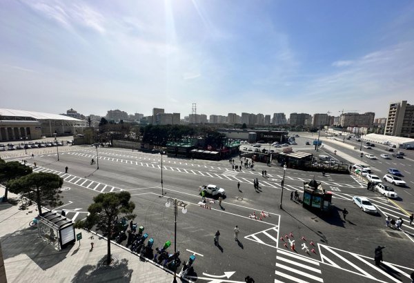 В Баку рядом со ст. метро "Гянджлик" создан центр транспортного обмена