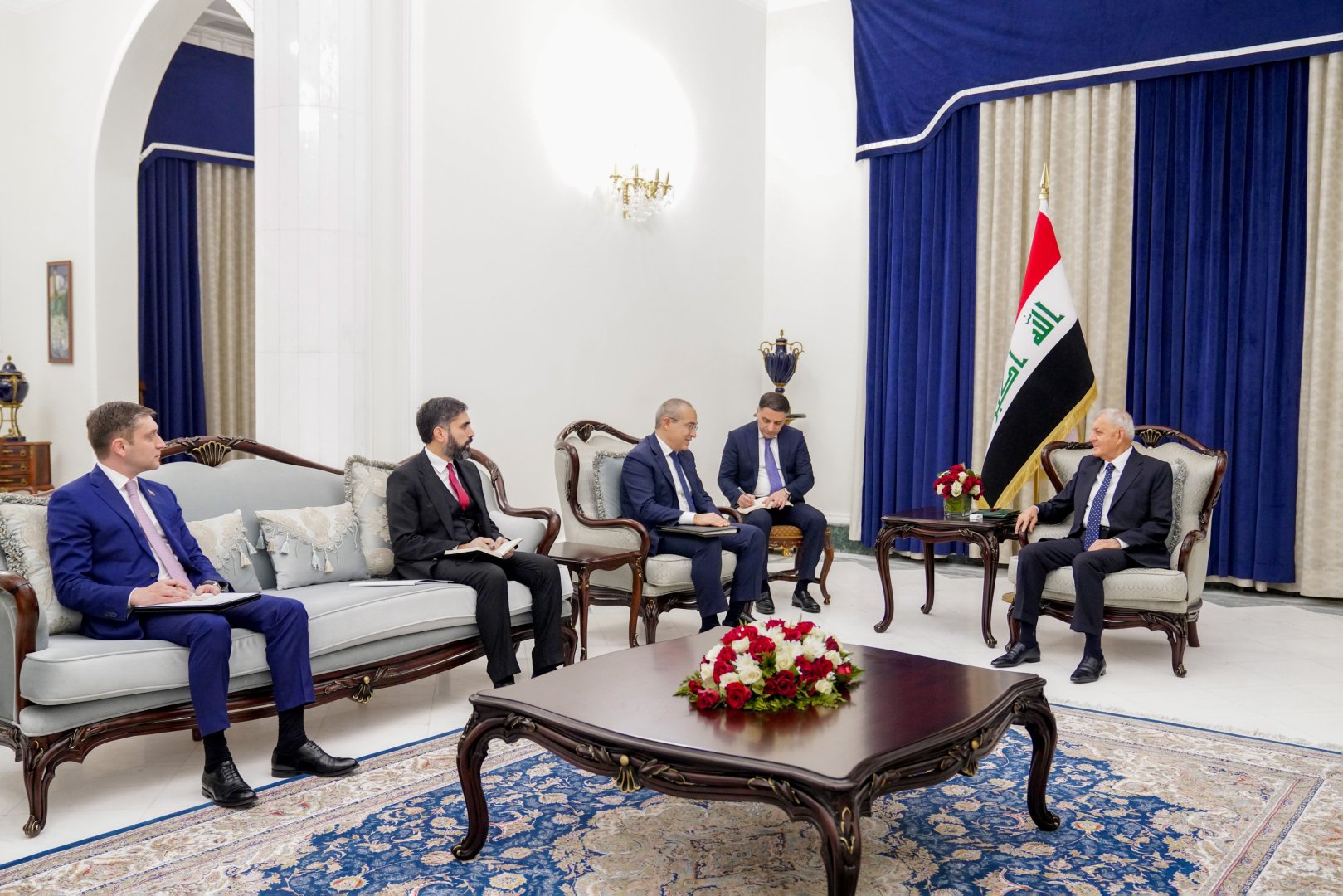 Президент Ирака принял азербайджанскую делегацию (ФОТО)