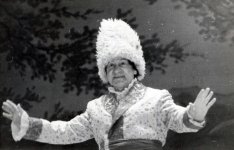 "О Великий, затмивший своим ликом свет солнца!" - яркие образы Гусейнаги Садыхова в кино и театре (ФОТО)