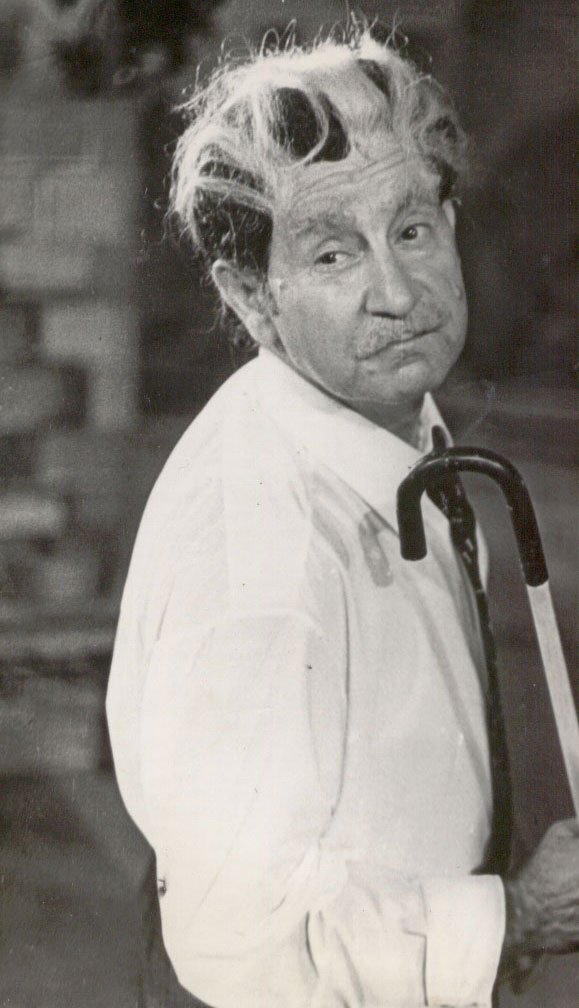 "О Великий, затмивший своим ликом свет солнца!" - яркие образы Гусейнаги Садыхова в кино и театре (ФОТО)