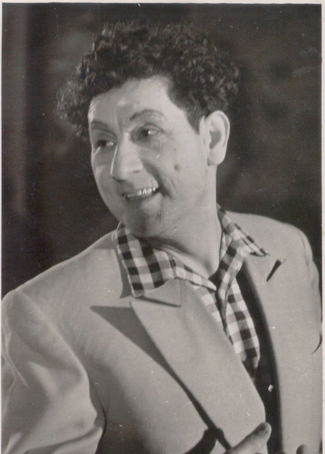 "О Великий, затмивший своим ликом свет солнца!" - яркие образы Гусейнаги Садыхова в кино и театре (ФОТО)