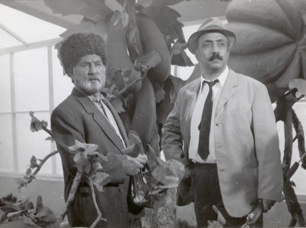 "О Великий, затмивший своим ликом свет солнца!" - яркие образы Гусейнаги Садыхова в кино и театре (ФОТО)