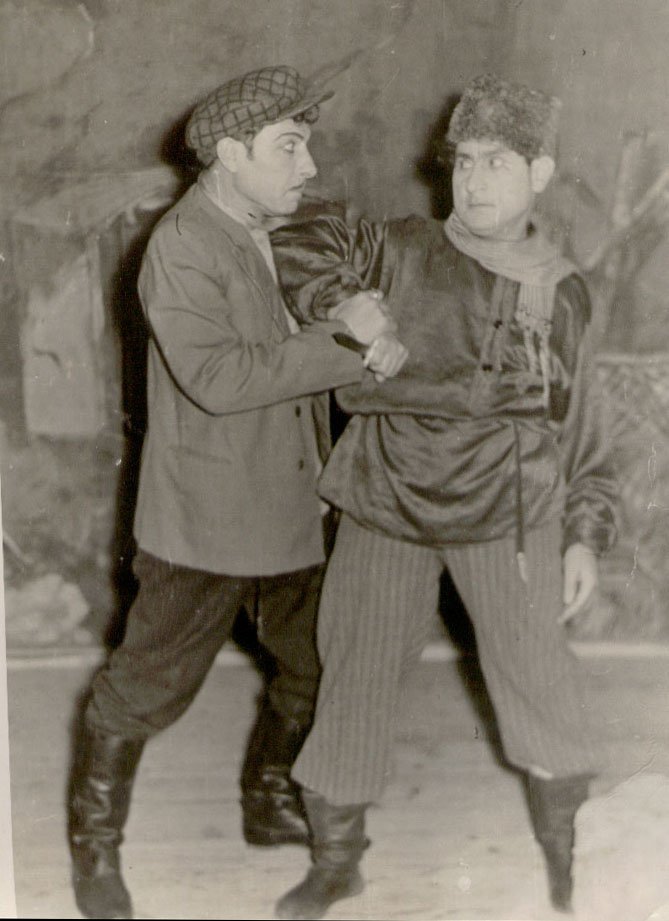 "О Великий, затмивший своим ликом свет солнца!" - яркие образы Гусейнаги Садыхова в кино и театре (ФОТО)