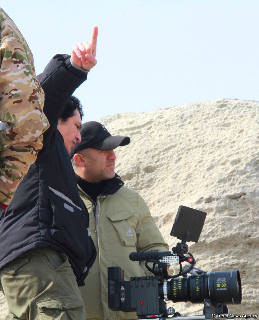 Фидан Гаджиева – море, скалы, волны и виолончель (ФОТО)