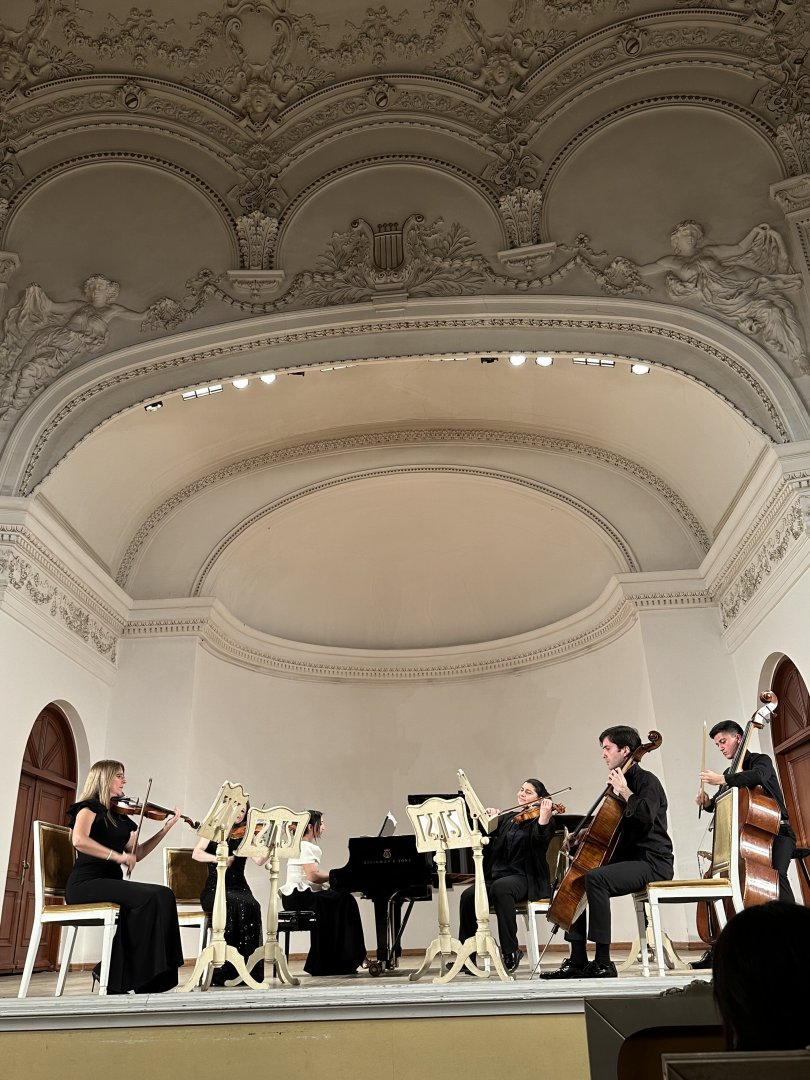 Красочный мир фантастической музыки Mystery Ensemble в Баку (ФОТО)