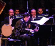 Проникновенно и искренне: в Баку состоялся творческий вечер народного артиста Азербайджана Фаига Суджаддинова (ФОТО)