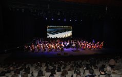 Проникновенно и искренне: в Баку состоялся творческий вечер народного артиста Азербайджана Фаига Суджаддинова (ФОТО)