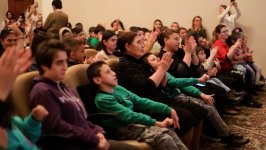 Дружба, честность и бесстрашие в азербайджанском театре (ФОТО)