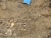 Кадры с места обнаружения человеческих останков в Ходжалы (ФОТО)