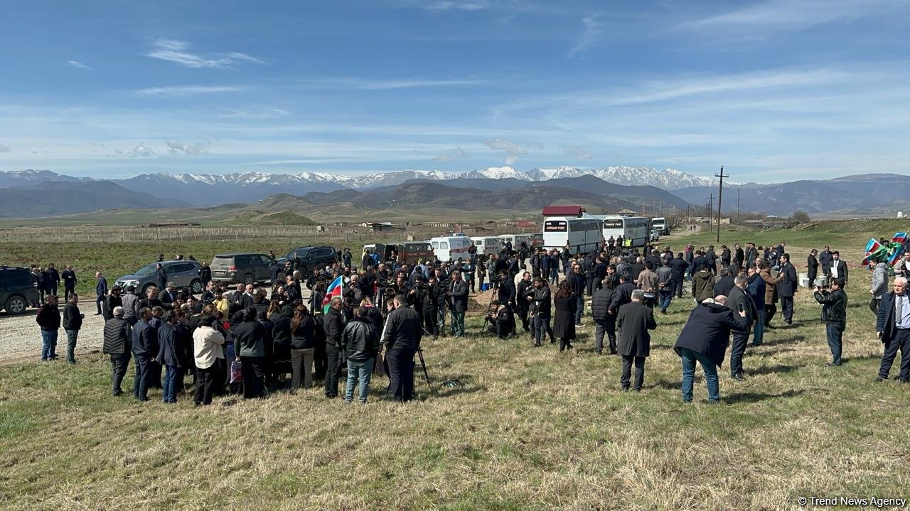 В Ходжалы захоронены останки жертв Ходжалинского геноцида (ФОТО/ВИДЕО)