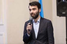 Правнук Самеда Вургуна вручил награды победителям проекта "Книги и писатели-юбиляры" (ФОТО)