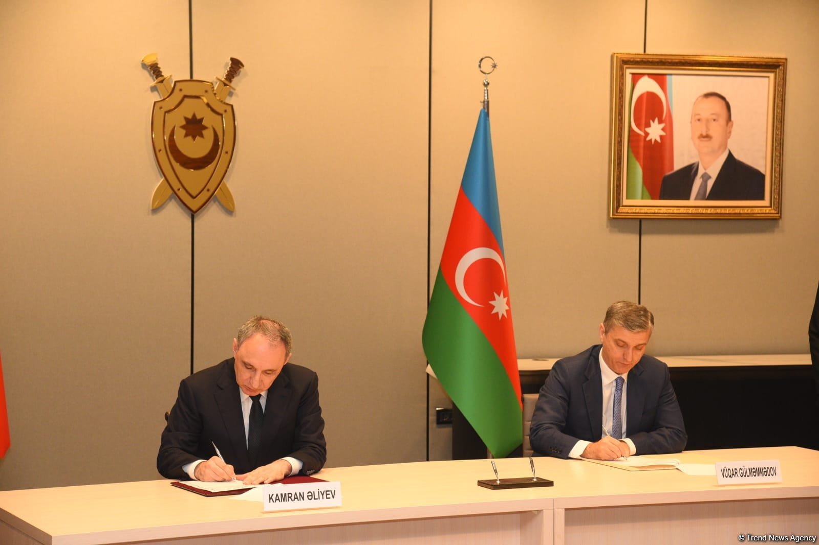 Генеральная прокуратура и Счетная палата Азербайджана подписали меморандум о сотрудничестве (ФОТО)