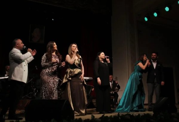 В Баку прошел концерт, посвященный 100-летию Шафиги Ахундовой (ФОТО)