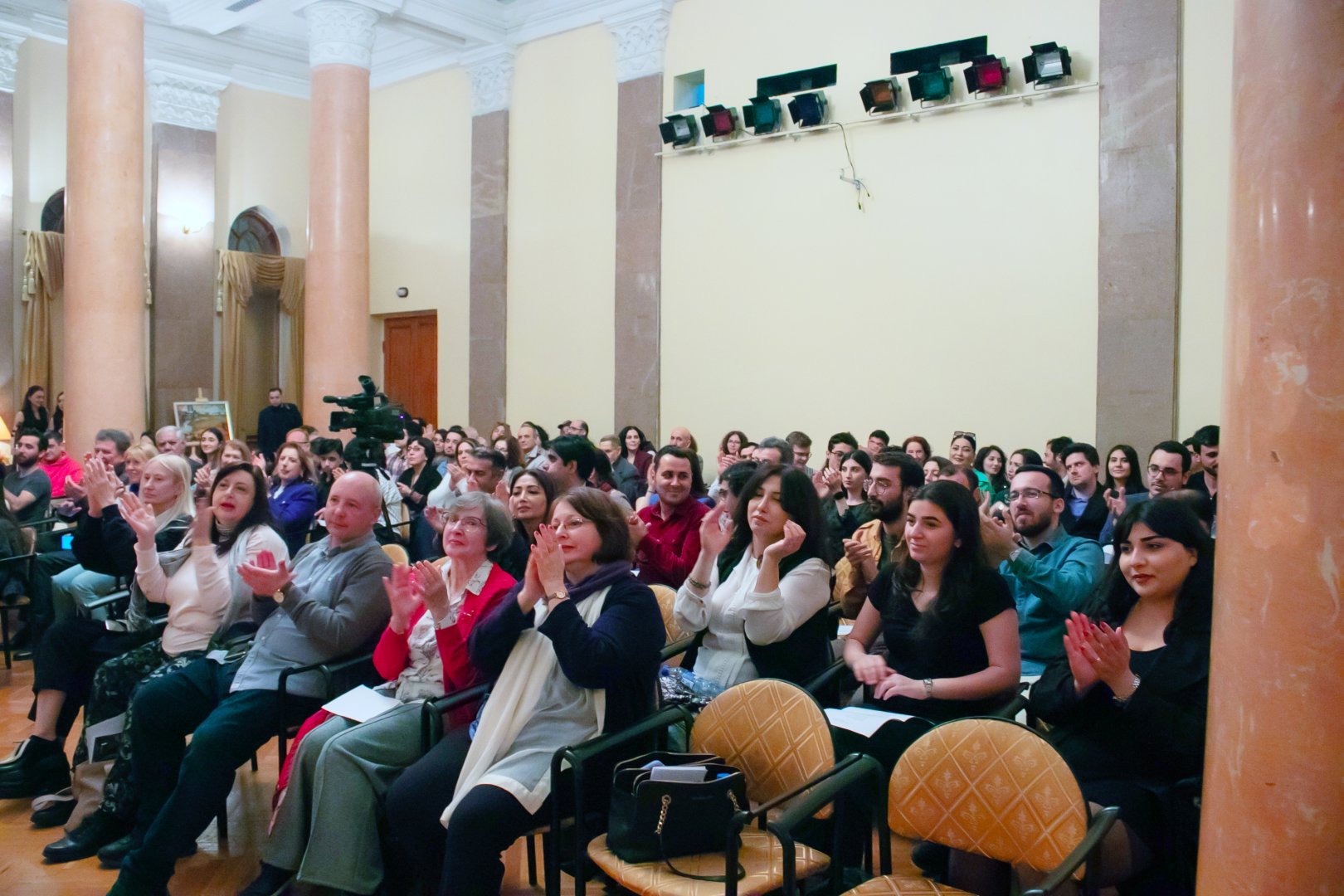 Одним вечером в музее - музыкальный портрет Исмаила Гаджибекова (ФОТО)