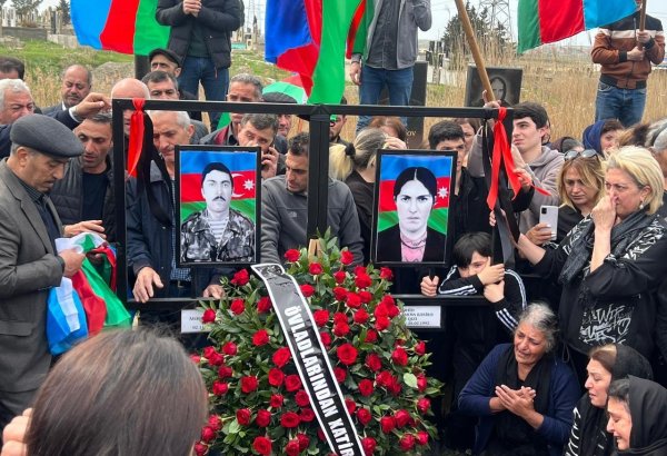 Похоронены останки супругов, обнаруженные в братской могиле в Ходжалы (ФОТО/ВИДЕО)