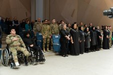 В Баку прошел вечер "Творящие историю" и представлены фильмы в честь  славных Апрельских боев (ФОТО)