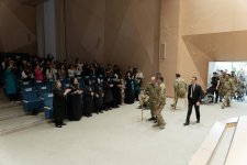 В Баку прошел вечер "Творящие историю" и представлены фильмы в честь  славных Апрельских боев (ФОТО)