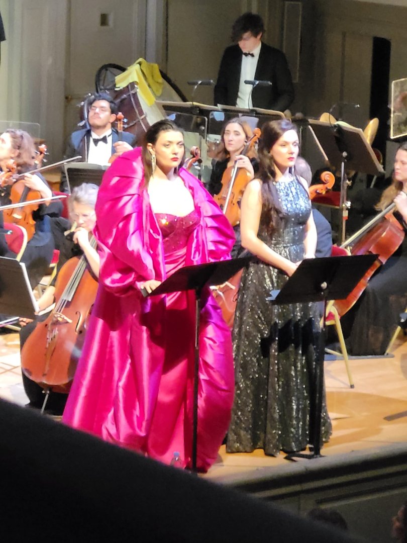 Эльмина Гасанова дебютировала во Франции в спектакле с великим Пласидо Доминго - Набукко и Фенена  (ФОТО)