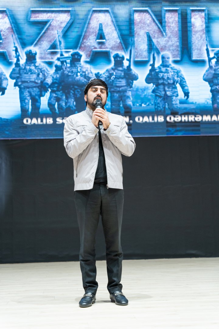 В Баку прошел вечер "Творящие историю" и представлены фильмы в честь  славных Апрельских боев (ФОТО)