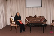 Не хотела бы быть на их месте… - интервью с Лалой Ахундовой, кандидатом политических наук, которая ушла в режиссуру (ФОТО)