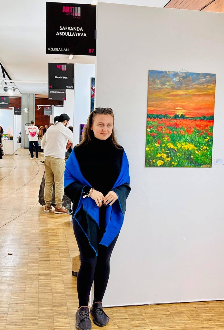 Азербайджанские художники в Париже - футуристические композиции и динамика форм (ФОТО)