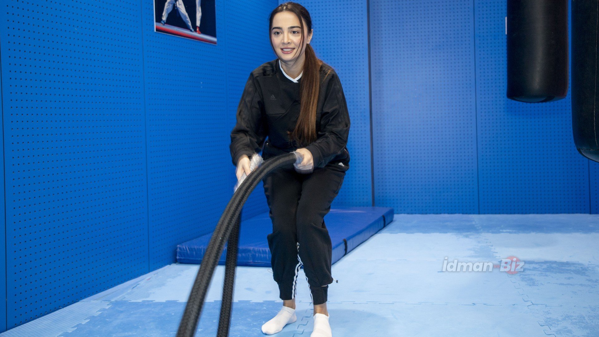 Женская самооборона! Кямаля Пириева стала гостьей проекта "Ulduzlu İdman" (ФОТО/ВИДЕО)