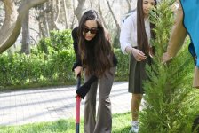 В Баку с участием вице-президента Фонда Гейдара Алиева Лейлы Алиевой в распоряжение жителей переданы очередные благоустроенные дворы (ФОТО)