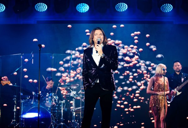 Публика аплодировала стоя: Дмитрий Маликов выступил с концертом в Баку (ФОТО)