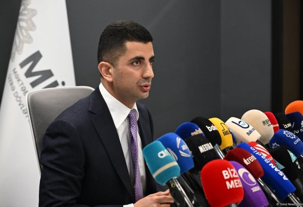 Внесена ясность в вопрос об увеличении в Азербайджане количества классов обучения на русском языке