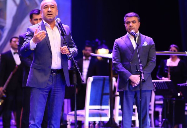 В Гяндже состоялся торжественный вечер закрытия проекта "Культурное достояние народа", посвященный 100-летию Сулеймана Алескерова (ФОТО)