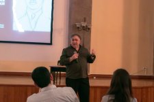 Эльмир Мирзоев рассказал о произведении "Свадебка", представленном Игорем Стравинским на премьере в Париже  (ФОТО)