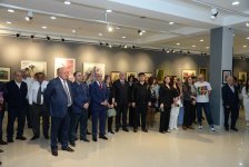 Древняя архитектура Азербайджана через "вкусные" цветовые гаммы (ФОТО)