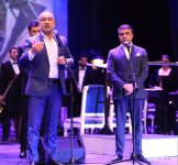 В Гяндже состоялся торжественный вечер закрытия проекта "Культурное достояние народа", посвященный 100-летию Сулеймана Алескерова (ФОТО)