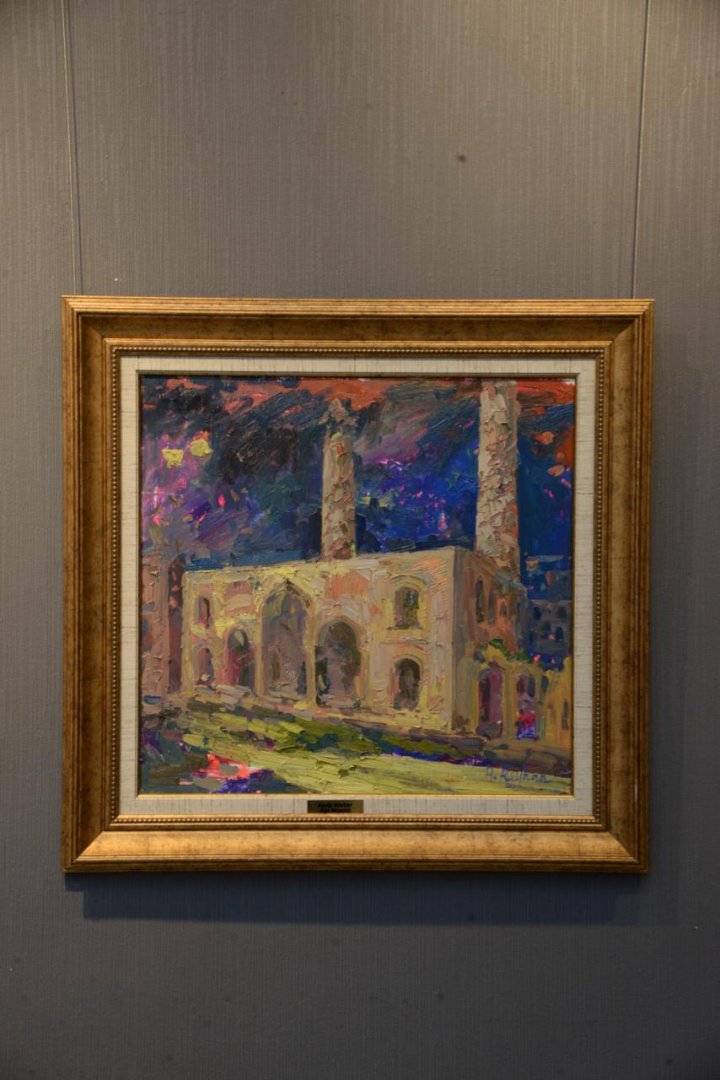 Древняя архитектура Азербайджана через "вкусные" цветовые гаммы (ФОТО)