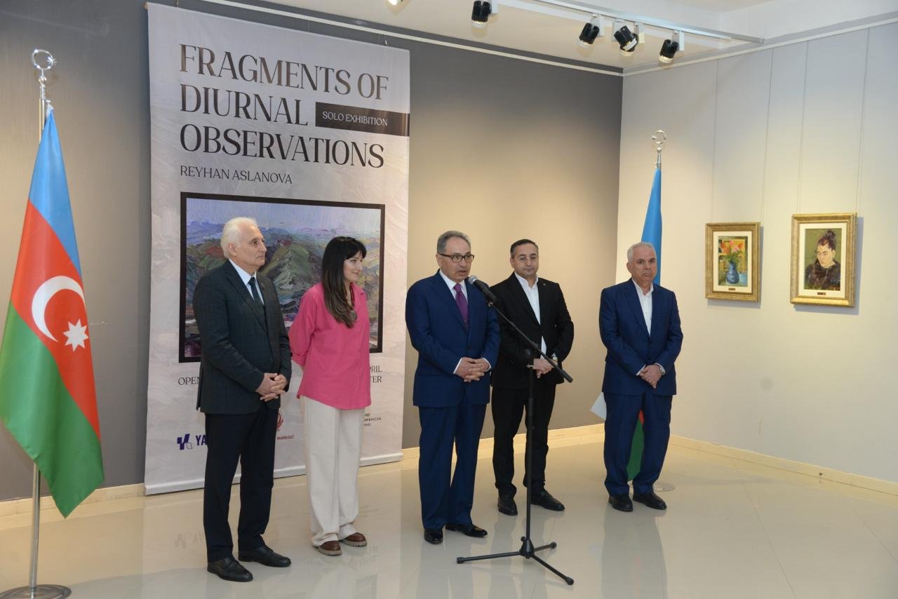 Древняя архитектура Азербайджана через "вкусные" цветовые гаммы (ФОТО)