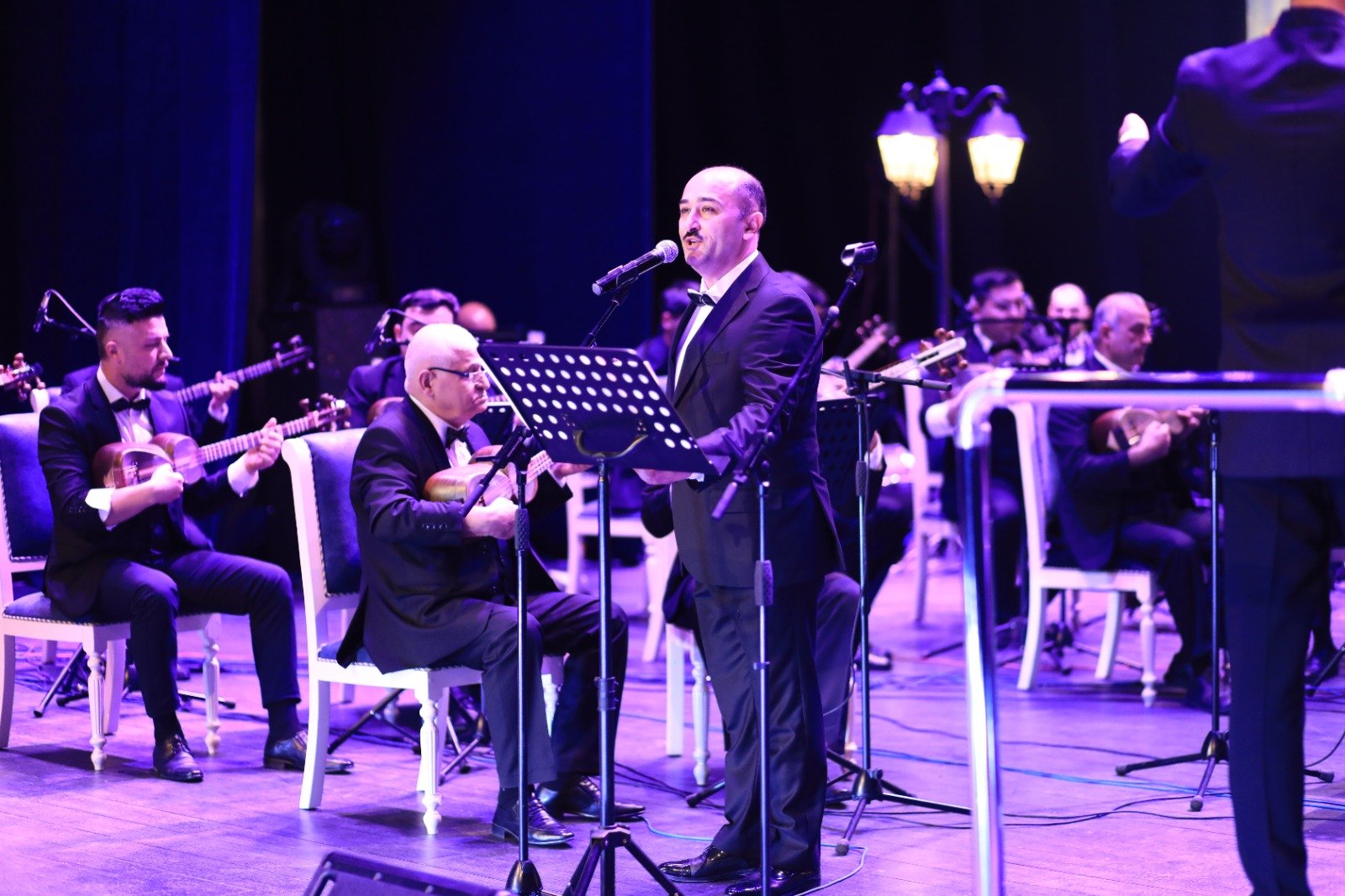 В Гяндже состоялся торжественный вечер закрытия проекта "Культурное достояние народа", посвященный 100-летию Сулеймана Алескерова (ФОТО)