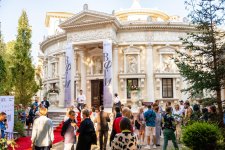 Замдиректора Бакинской русдрамы представит Азербайджан на Вахтанговском фестивале театральных менеджеров (ФОТО/ВИДЕО)