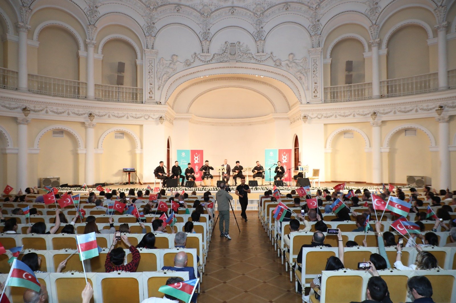 Духовное наследие суфизма в Баку, или Путешествие нот (ФОТО)