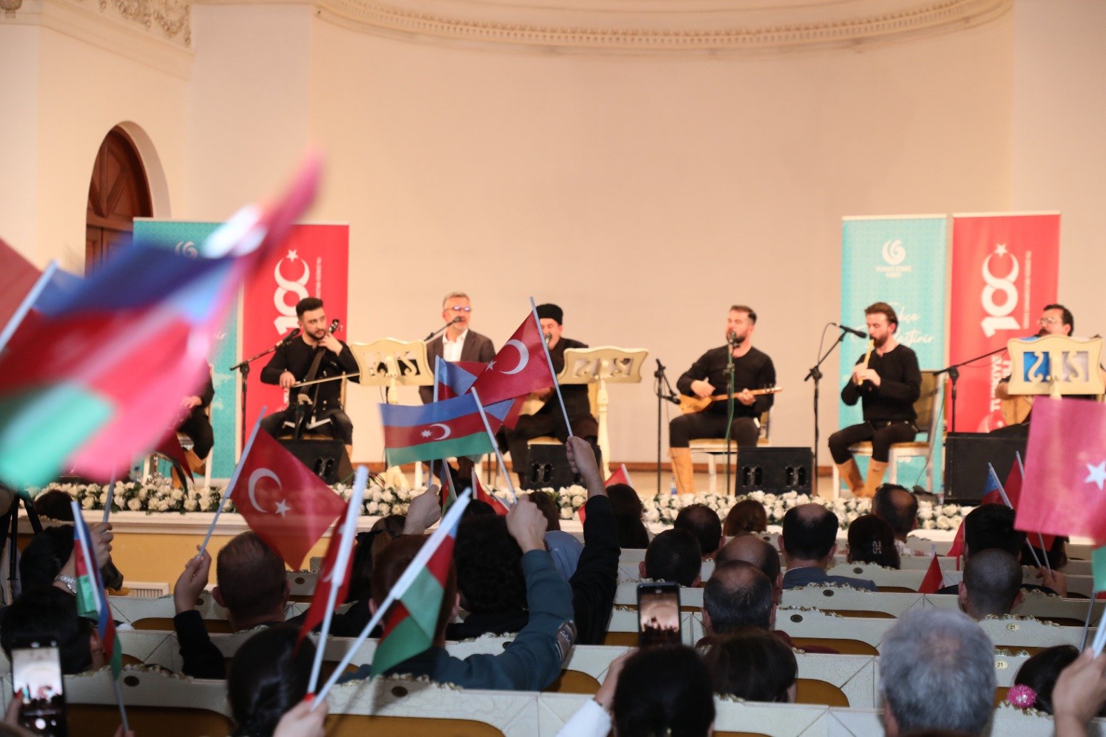 Духовное наследие суфизма в Баку, или Путешествие нот (ФОТО)