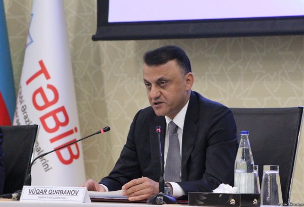 В Азербайджане наблюдаются случаи распространения острых респираторных заболеваний - Вугар Гурбанов