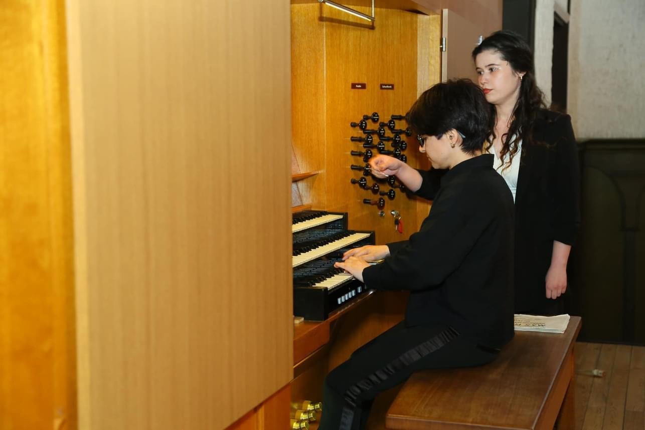 Время словно замирало... Волшебные звуки органа в Баку (ФОТО)