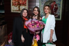 Мелодии огня Милены Набиевой –  красочный и теплый вечер с друзьями (ФОТО)