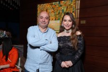 Мелодии огня Милены Набиевой –  красочный и теплый вечер с друзьями (ФОТО)