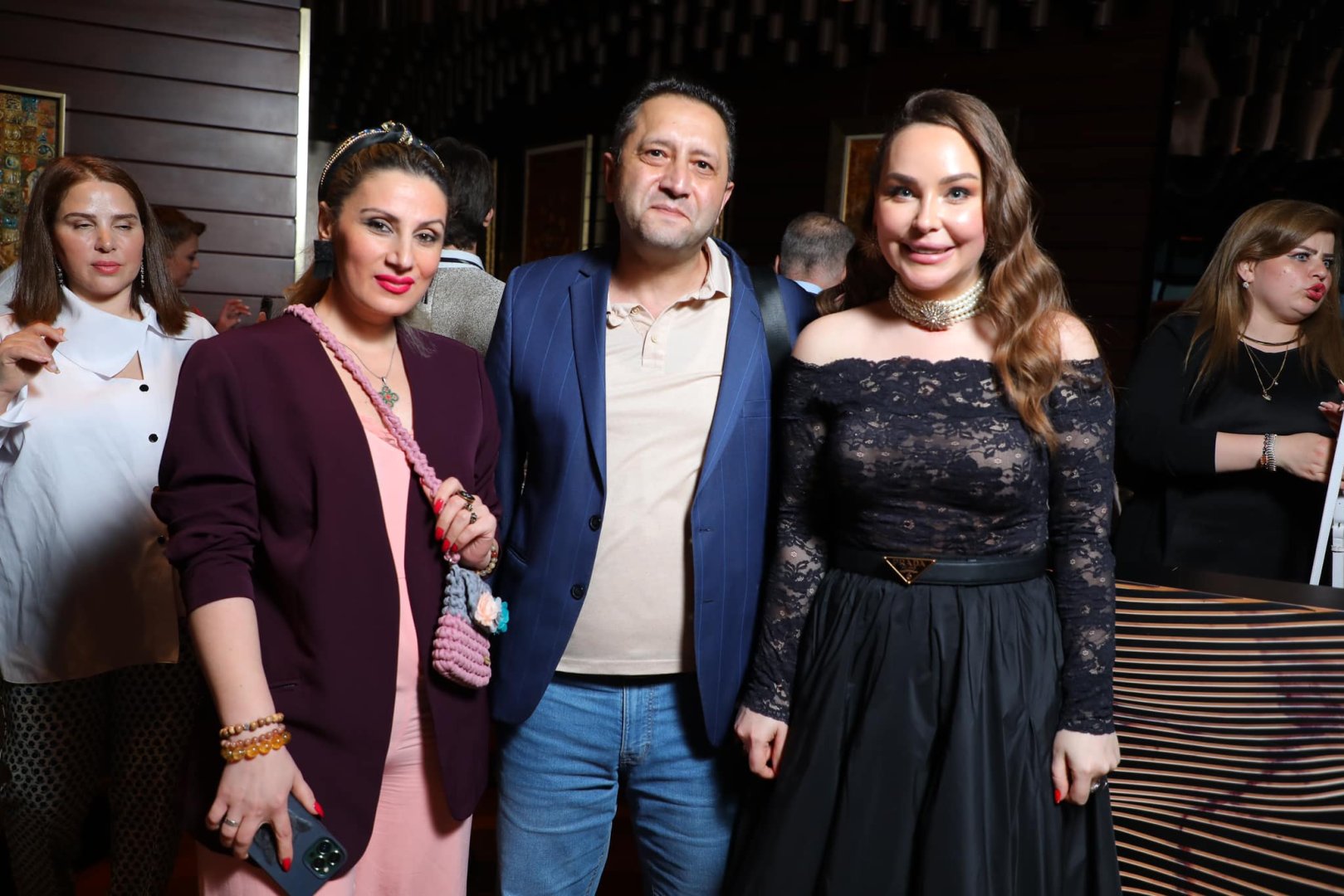 Мелодии огня Милены Набиевой –  красочный и теплый вечер с друзьями (ФОТО)